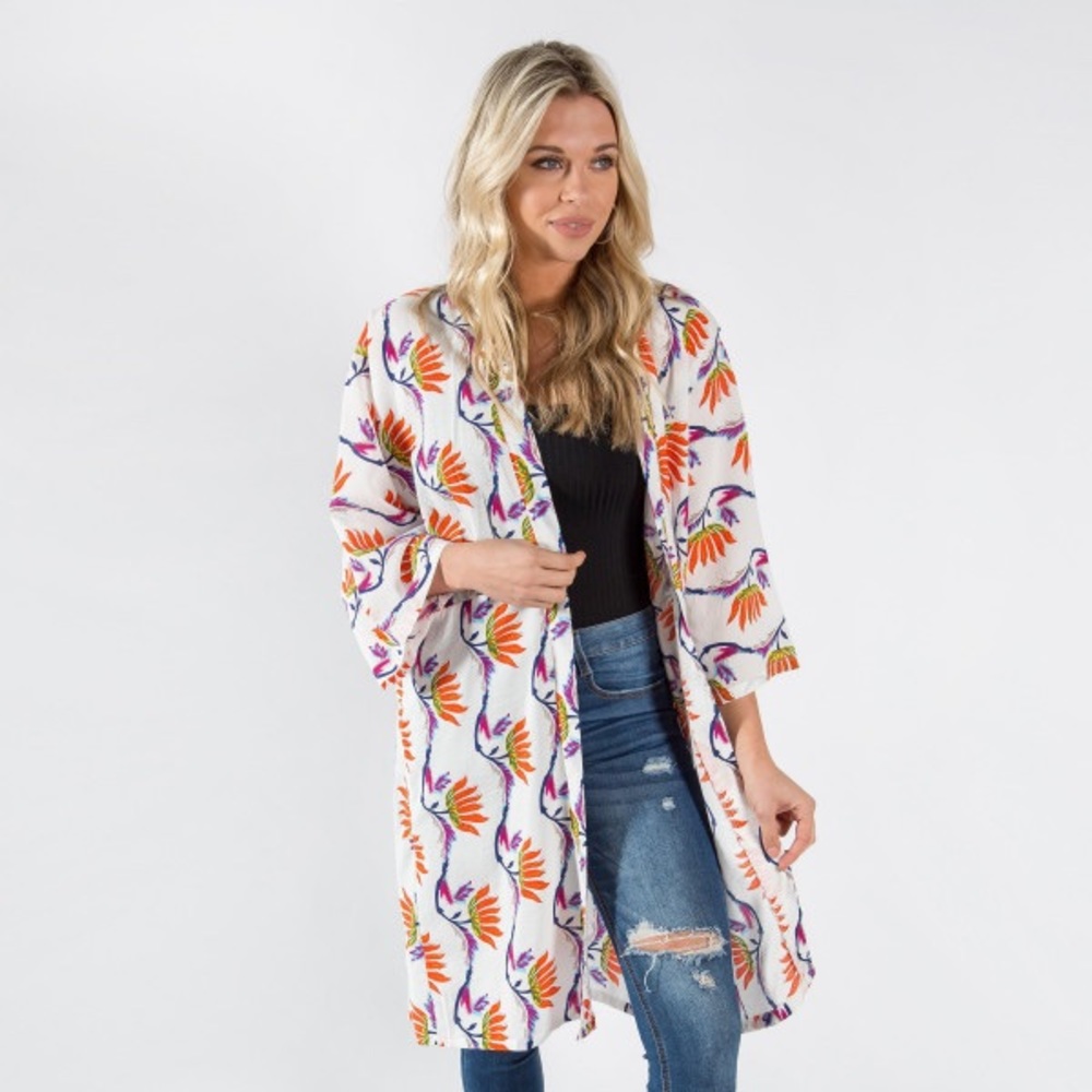 Do everything in love oriental kimono